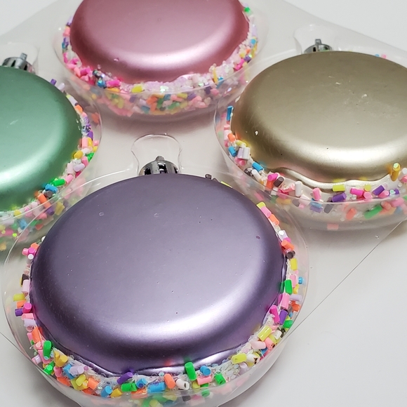 Cupcakes and Cashmere Macaroon Cookie Christmas Tree Ornaments Set of 8 - Picture 4 of 6